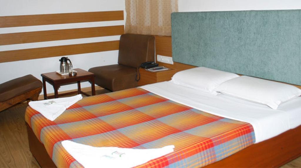 Hotel Kanishka Phg Bangalore Habitación foto