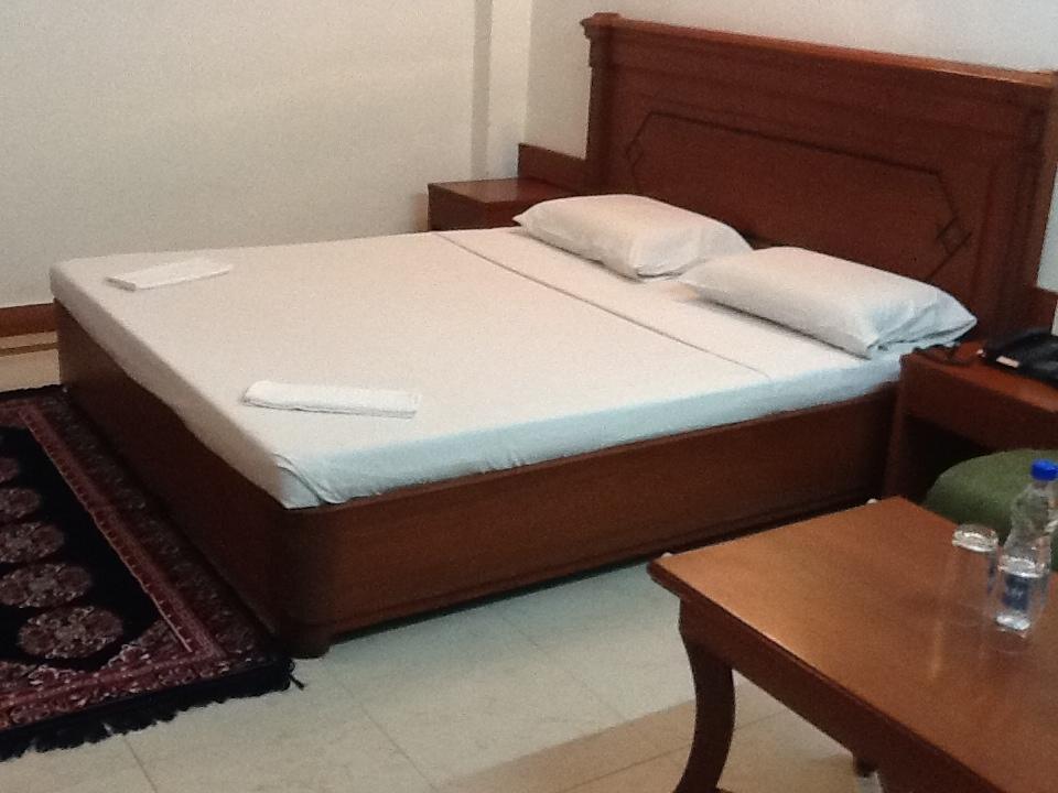 Hotel Kanishka Phg Bangalore Habitación foto